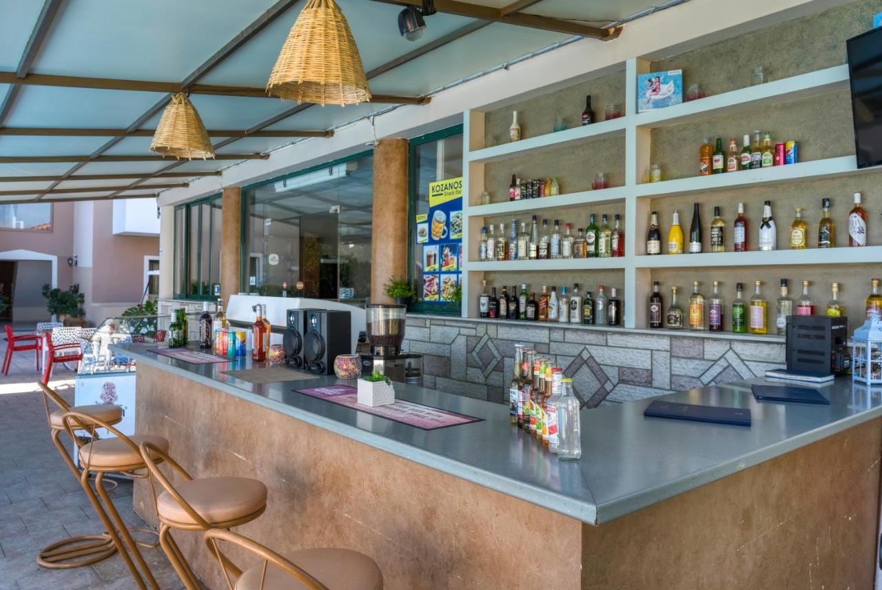 Kozanos Hotel & Suites Alykanas  Extérieur photo