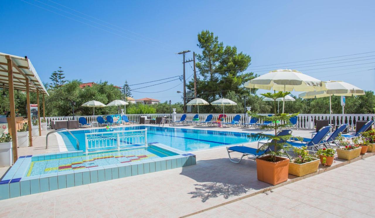 Kozanos Hotel & Suites Alykanas  Extérieur photo